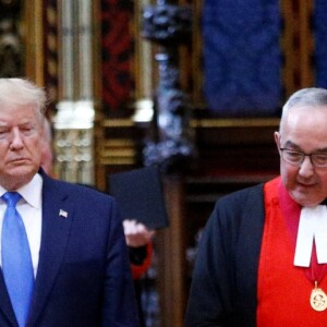 Donald Trump et sa femme Melania en visite à l'abbaye de Westminster à Londres le 3 juin 2019, où ils ont déposé une couronne de fleurs sur la tombe du soldat inconnu.