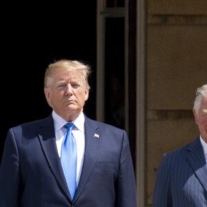 Melania Trump, la reine Elisabeth II d'Angleterre, Donald Trump, le prince Charles, Camilla Parker Bowles, duchesse de Cornouailles - Le président des Etats-Unis et sa femme accueillis au palais de Buckingham à Londres. Le 3 juin 2019