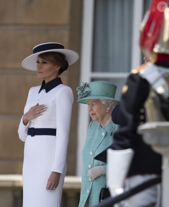 Melania Trump et la reine Elisabeth II d'Angleterre - Le président des Etats-Unis et sa femme accueillis au palais de Buckingham à Londres. Le 3 juin 2019