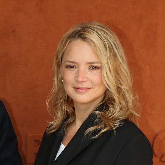 Virginie Efira - Célébrités dans le village des internationaux de France de tennis de Roland Garros à Paris, France, le 7 juin 2019. ©Jacovides-Moreau
