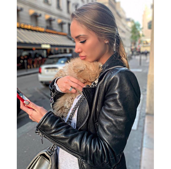 Anastasiya, sublime candidate des "Anges". Au mois de juin 2019 elle a annoncé la mort de son compagnon Steve.