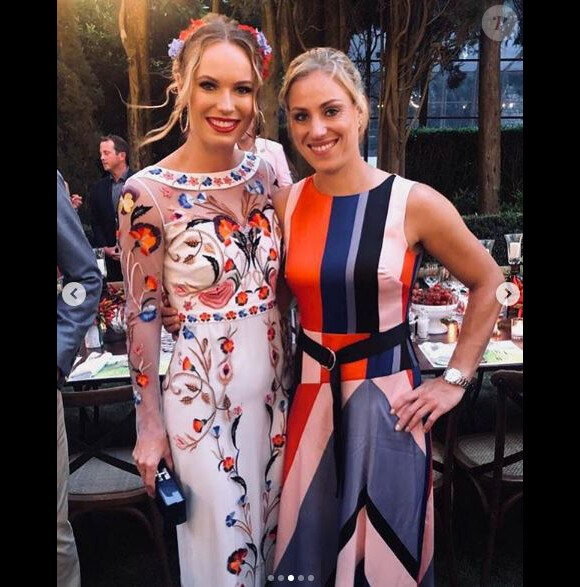 La joueuse de tennis Angelique Kerber a publié des photos du mariage de Caroline Wozniacki et David Lee célébré en Toscane le 15 juin 2019.
