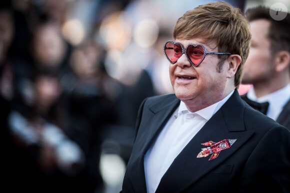 Elton John (Lunettes Gucci) - Montée des marches du film "Rocketman" lors du 72ème Festival International du Film de Cannes. Le 16 mai 2019 © Jacovides-Moreau / Bestimage
