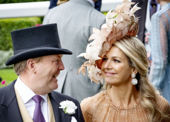 Le roi Willem-Alexander des Pays-Bas et la reine Maxima des Pays-Bas - La famille royale britannique et les souverains néerlandais lors de la première journée des courses d'Ascot 2019, à Ascot, Royaume Uni, le 18 juin 2019.