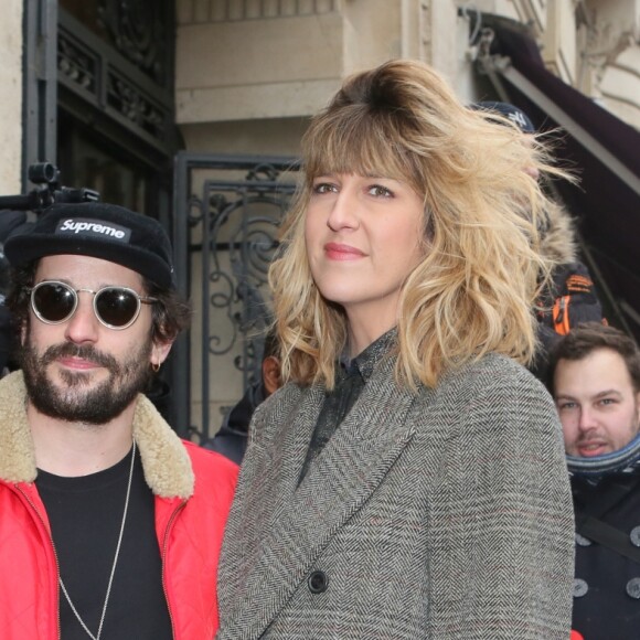 Daphné Bürki et son fiancé Gunther Love (Sylvain Quimène) - People arrivant au défilé de mode Haute-Couture printemps-été 2017 "Jean-Paul Gaultier" à Paris le 25 janvier 2017. © CVS-Veeren/Bestimage