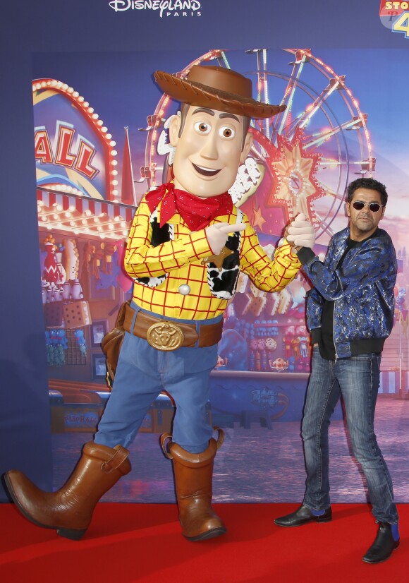 Jamel Debbouze - Personnalités à la projection du film "Toy Story 4" à Eurodisney Paris. Le 22 juin 2019 © Christophe Aubert via Bestimage