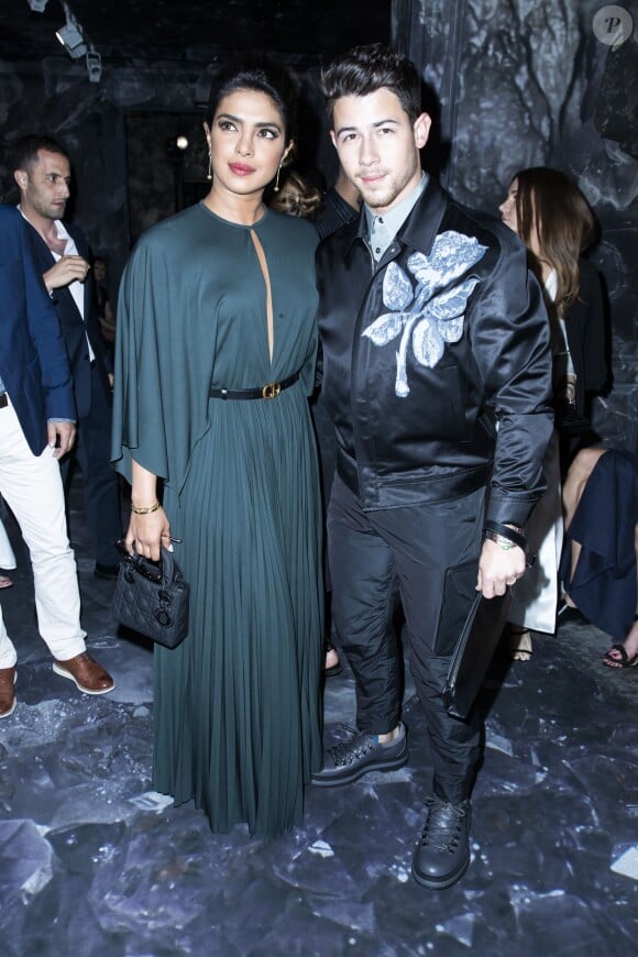 Priyanka Chopra et son mari Nick Jonas assistent au défilé de mode Haute-Couture automne-hiver 2019/2020 "Christian Dior" à Paris. Le 1er juillet 2019.