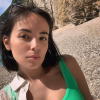 Agathe Auproux en bikini en Grèce en mai 2019, elle dévoile son cathéter pour faire taire les haters.