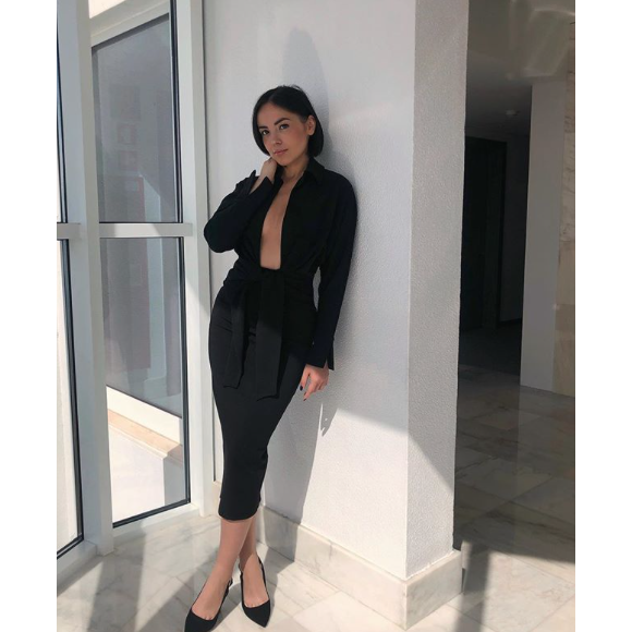 Agathe Auproux, sexy le 22 mars 2019 au Portugal.