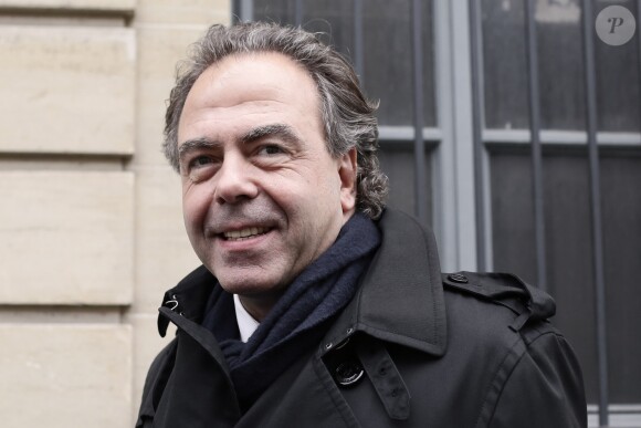 Luc Chatel - Le candidat à al primaires de la droite et du centre François Fillon rencontre des parlementaires à la Maison de la Chimie à Paris, le 22 novembre 2016, entre les 2 tours des élections.