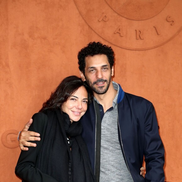 Tomer Sisley et sa femme Sandra - People au village pour la finale hommes lors des internationaux de France de tennis de Roland Garros 2019 à Paris le 9 juin 2019. © Jacovides - Moreau / Bestimage