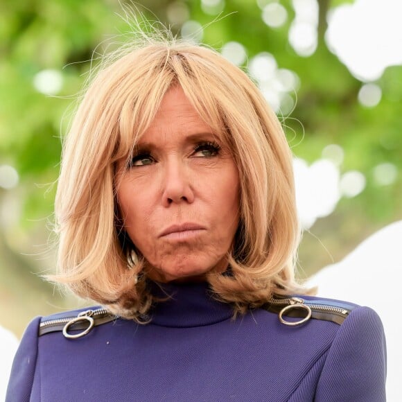 Brigitte Macron lors de la réunion des ministres de l'éducation en marge du G7 au centre international d'études pédagogiques à Sèvres le 4 juillet 2019. © Stéphane Lemouton / Bestimage