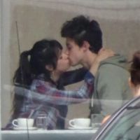 Shawn Mendes et Camila Cabello en couple : ils s'embrassent enfin en public