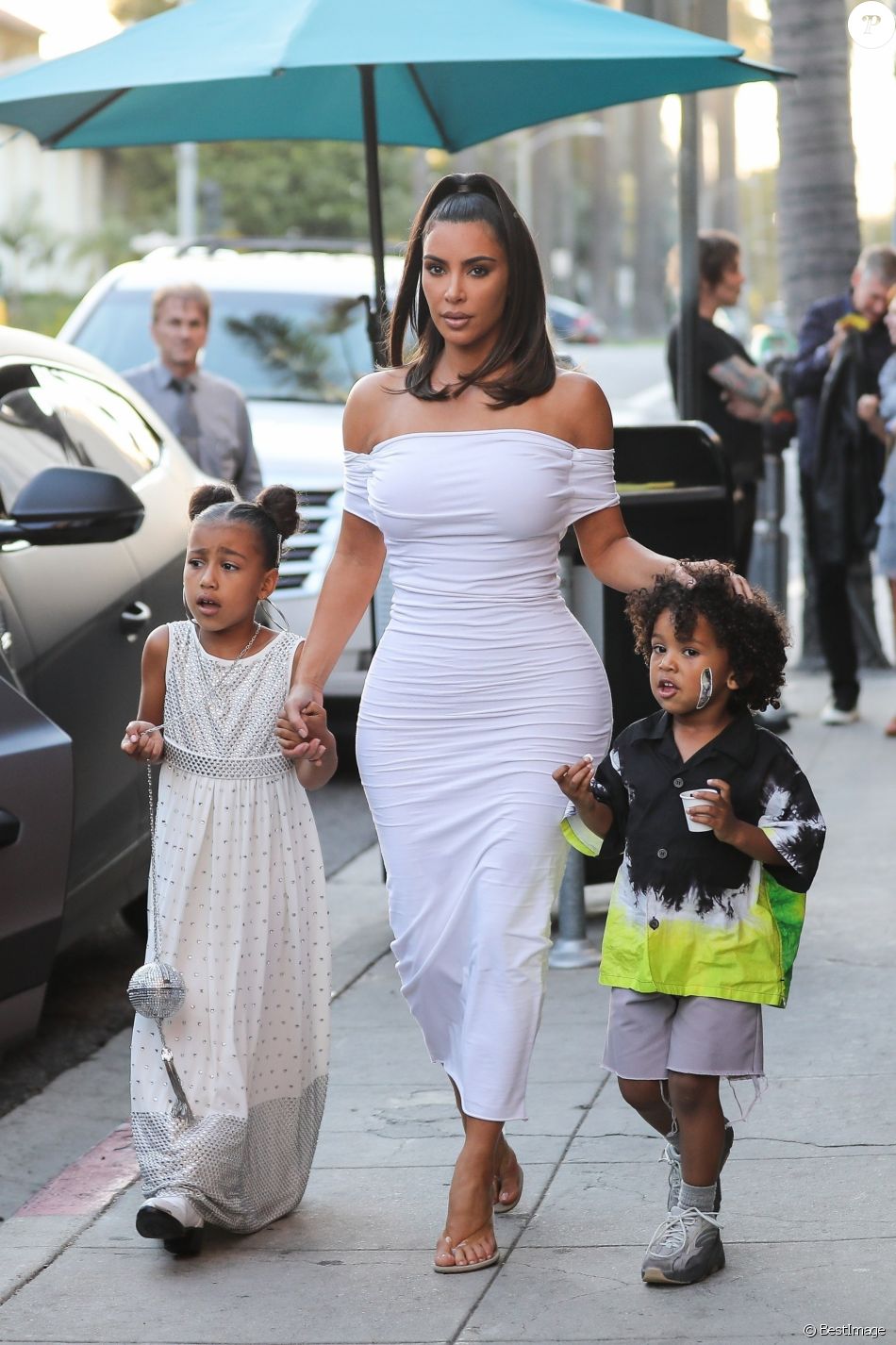 Kim Kardashian, Saint West, North West, La famille Kardashian arrivent