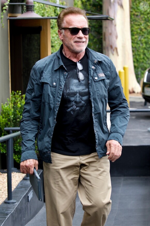 Arnold Schwarzenegger est allé déjeuner dans le quartier de Brentwood à Los Angeles, le 7 juin 2019.