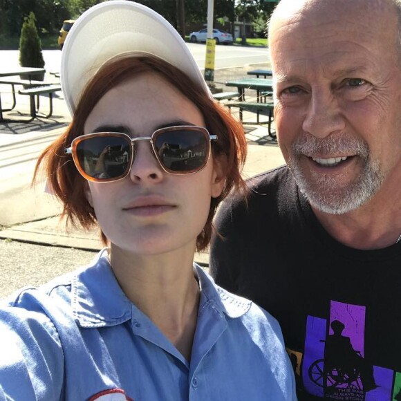 Tallulah Willis et son père Bruce sur Instagram.