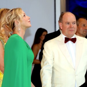 Le prince Albert II et la princesse Charlène de Monaco - Arrivées des people au 71 ème gala de la Croix-Rouge Monégasque à Monaco le 26 juillet 2019. © Dominique Jacovides/Bestimage