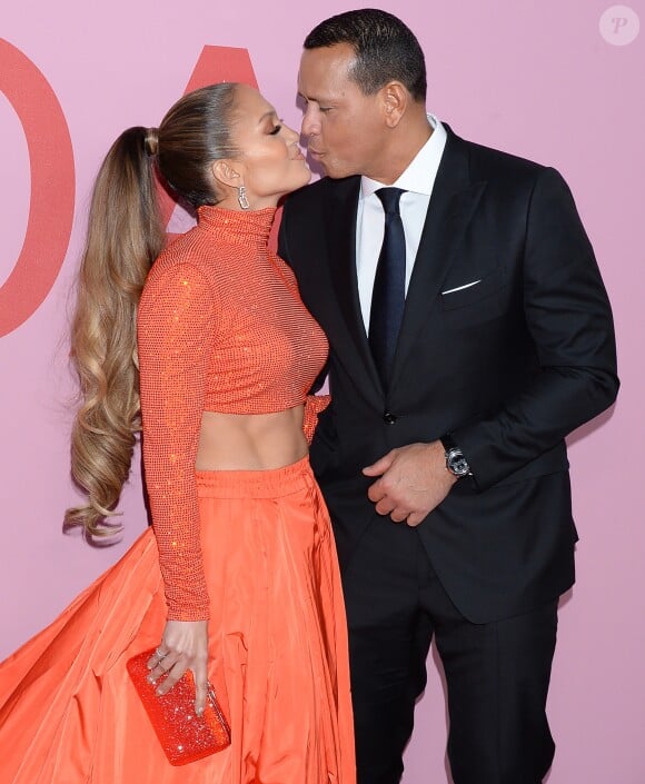 Jennifer Lopez et son fiancé Alex Rodriguez assistent aux CFDA Fashion Awards 2019 au Brooklyn Museum. Brooklyn, le 3 juin 2019.