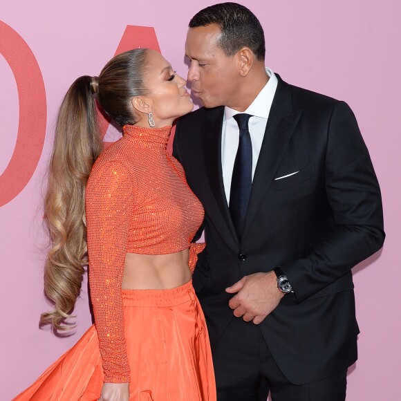 Jennifer Lopez et son fiancé Alex Rodriguez assistent aux CFDA Fashion Awards 2019 au Brooklyn Museum. Brooklyn, le 3 juin 2019.