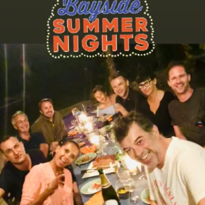 Karine Le Marchand en vacances avec entre autres Jeanfi Janssens et Stéphane Plaza à Saint-Rémy-de-Provence le 29 juillet 2019, sur Instagram.