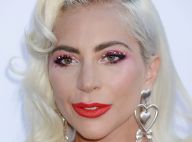 Lady Gaga en couple ? La diva surprise en train d'embrasser un homme...