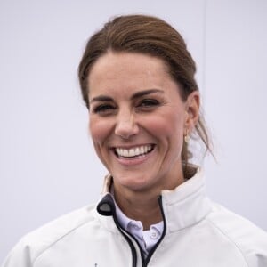 Catherine (Kate) Middleton, duchesse de Cambridge, lors de la remise des prix de la régate King's Cup à Cowes, Royaume Uni, le 8 août 2019.