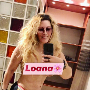 Loana a posté ce selfie d'elle topless et amincie sur Instagram le 11 août 2019