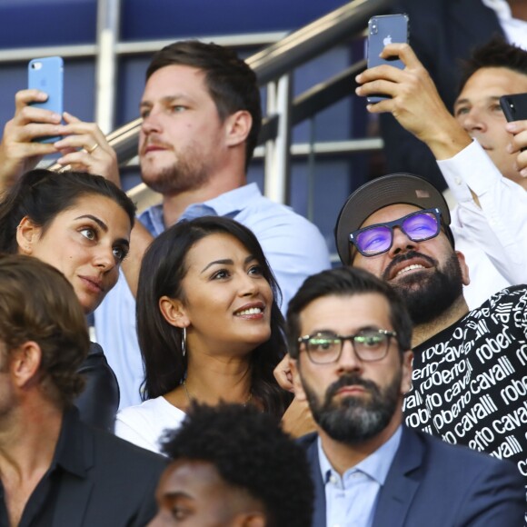 Ryme Wehbi, Karima Charni dans les tribunes lors du match de championnat de Ligue 1 Conforama opposant le Paris Saint-Germain au Nîmes Olympique au parc des Princes à Paris, France, le 11 août 2019. Le PSG a gagné 3-0. © Gwendoline Le Goff/Panoramic/Bestimage