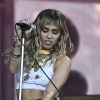 Miley Cyrus sur la scène du festival de Glastonbury le 30 juin 2019.