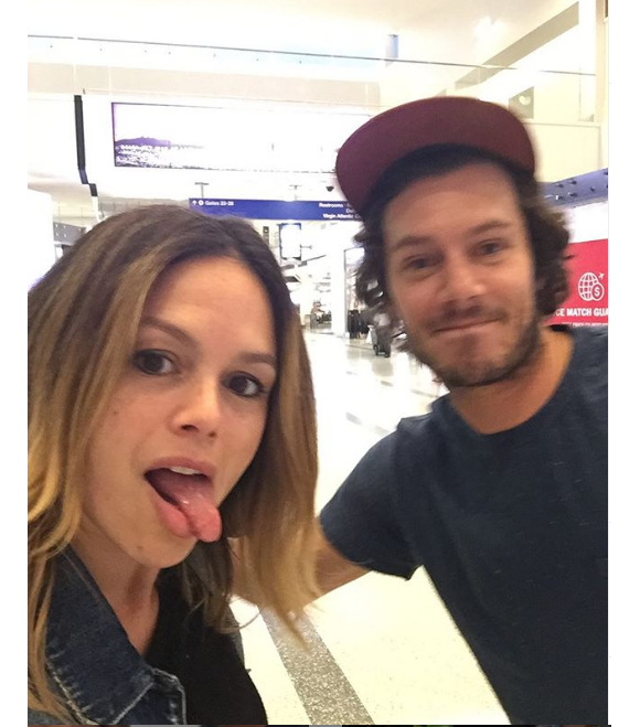 Rachel Bilson a posté cette photo d'elle et d'Adam Brody, sur Instagram, le 13 août 2019.