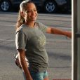 Christina Milian, enceinte, arrive à son food-truck 'Beignet Box Truck' à Studio City, le 14 août 2019.