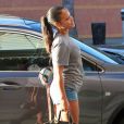 Christina Milian, enceinte, arrive à son food-truck 'Beignet Box Truck' à Studio City, le 14 août 2019.