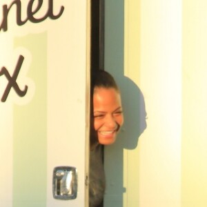 Christina Milian, enceinte, arrive à son food-truck 'Beignet Box Truck' à Studio City, le 14 août 2019.