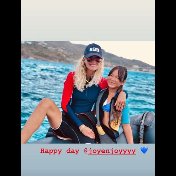 Laeticia Hallyday a fait de la plongée sous-marine avec sa fille Joy le 13 août 2019 à Saint-Barthélemy.