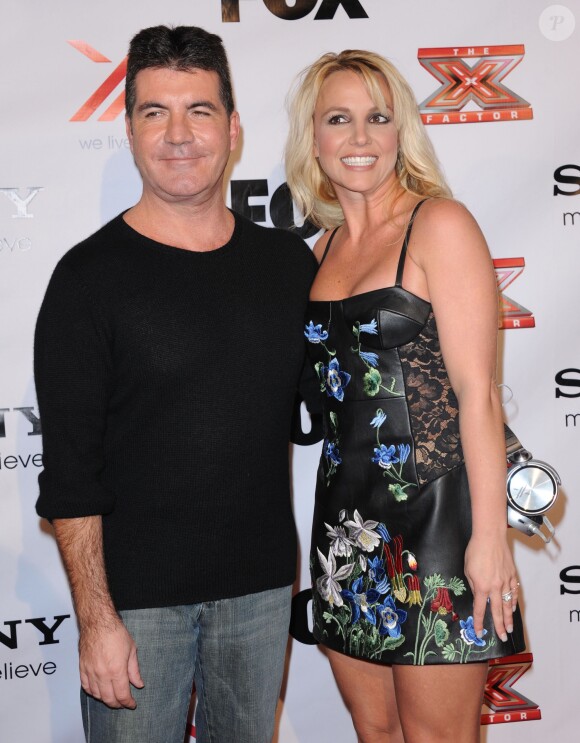 Britney Spears, Simon Cowell - Soiree 'X Factor 2012 viewing party' a West Hollywood le 6 Decembre 2012