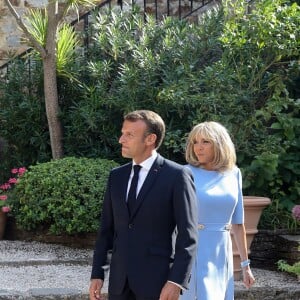 Brigitte Macron - Le président Emmanuel Macron accueille le président Vladimir Poutine au Fort de Brégançon avant un point presse commun le 19 août 2019. © Dominique Jacovides / Bestimage