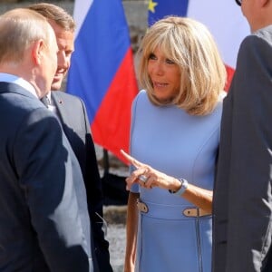 Brigitte Macron - Le président Emmanuel Macron accueille le président Vladimir Poutine au Fort de Brégançon avant un point presse commun le 19 août 2019. © Dominique Jacovides / Bestimage