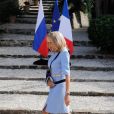 La première dame Brigitte Macron (le bras droit en écharpe) - Le président de la République reçoit le président de la fédération de Russie au Fort de Brégançon le 19 août 2019. 19/08/2019 - Bormes-les-Mimosas