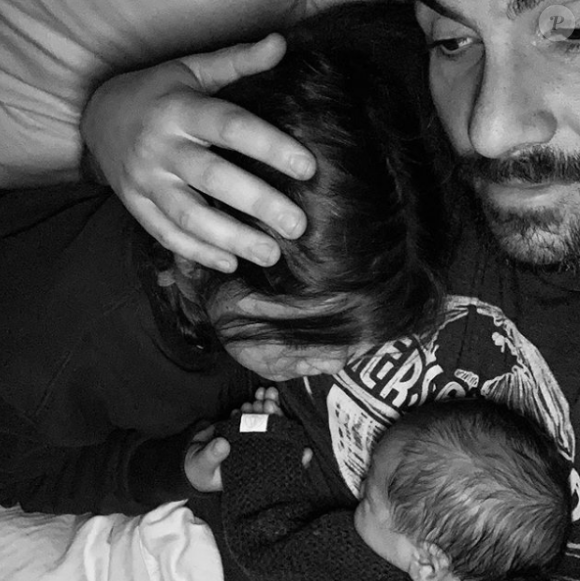 Laurent Ournac dévoile un peu de son fils Léon, né le 23 février 2019.