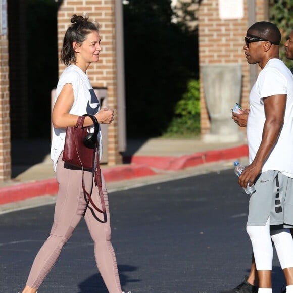 Exclusif - Katie Holmes et son compagnon Jamie Foxx sont allés à leur cours de gym en amoureux à Atlanta. Le 17 septembre 2018.