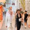 Michael Douglas et sa femme Catherine Zeta Jones (qui porte une robe noire très décolletée) arrivent à l'anniversaire de Lawrence Sheldon Strulovitch à Capri, le 20 juillet 2019.