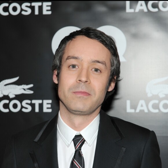 Yann Barthès lors de l'élection de "L'homme de l'année" par le magazine masculin GQ, à l'hôtel Shangri-La de Paris le 19 janvier 2011.