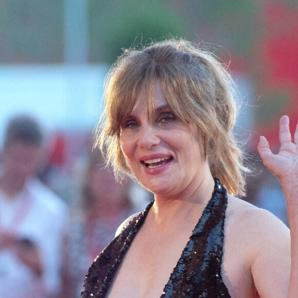 Emanuelle Seigner assiste à la projection du film "J'accuse !" lors du 76ème festival du film de Venise. Le 30 août 2019.