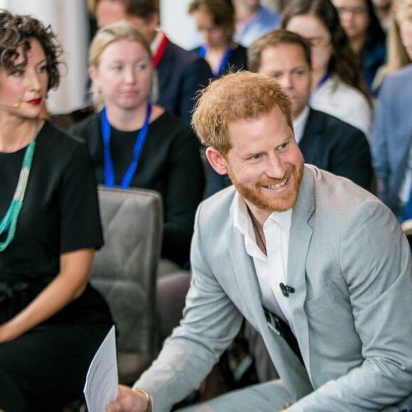 Le prince Harry, duc de Sussex, présentait le 3 septembre 2019 à Amsterdam aux Pays-Bas Travalyst, un partenariat entre des opérateurs digitaux du monde du tourisme pour développer des pratiques durables, respectueuses de l'environnement et profitables aux communautés locales.