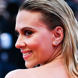 Scarlett Johansson lors de la première du film "Marriage Story" lors du 76e festival du film de Venise, la Mostra, sur le Lido au Palais du cinéma de Venise, Italie, le 29 août 2019.