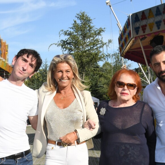 Christel Pernet (fondatrice de l'association "Les Puits du Désert"), Jean Louis Garnier, Caroline Margeridon, Régine, Guest - Exclusif - Inauguration de la Fete a Neu-Neu au profit de l'association " Les puits du Désert " à Paris Le 30 août 2019 @ Guirec Coadic / Bestimage