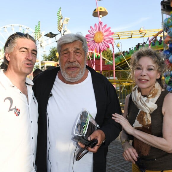 Exclusif - Jean-Pierre Jacquin, Jean-Pierre Castaldi et Grace de Capitani - Inauguration de la Fête à Neu-Neu au profit de l'association " Les puits du Désert " à Paris. Le 30 août 2019 @ Guirec Coadic / Bestimage