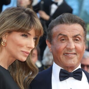 Sylvester Stallone avec sa femme Jennifer Flavin lors de la montée des marches de la cérémonie de clôture du 72e Festival International du Film de Cannes, le 25 mai 2019. © Denis Guignebourg/Bestimage