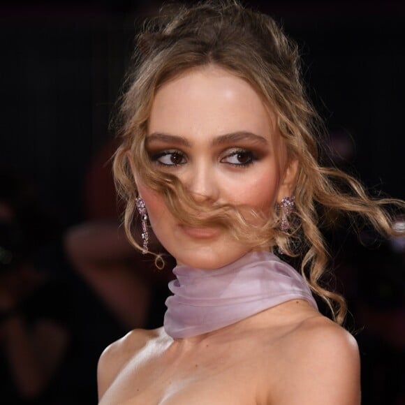 Lily-Rose Depp - Tapis rouge et avant-première du film "The King" lors du 76ème festival international du film de Venise, la Mostra, le 2 septembre 2019.