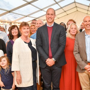 Le prince William, duc de Cambridge, visite le centre social des pompiers Harcombe House à Chudleigh dans le Devon le 9 septembre 2019.